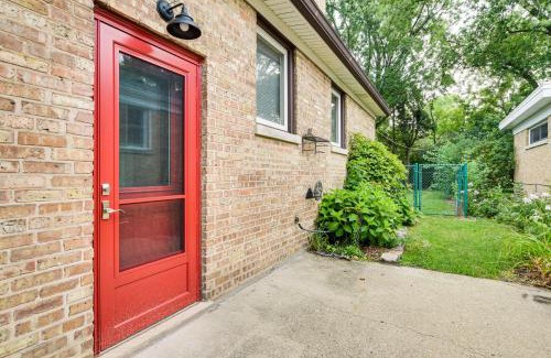Evanston House | Pet-Friendly Abode, 2 Mi to Dtwn Evanston!