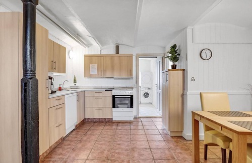 Sjaelborg Apartment | Pet friendly apartment in Esbjerg V