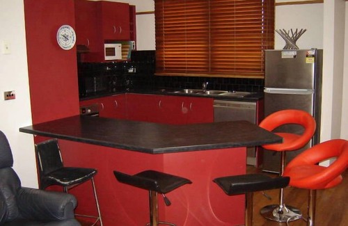 Cannons Creek House | Pet Friendly Beach Cottage at Cannons Creek