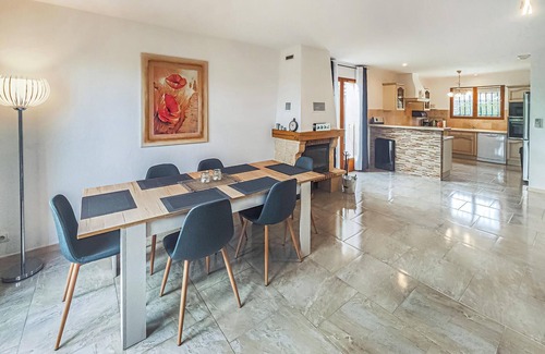 Pouzols-Minervois House | Pet friendly home in Pouzols-Minervois