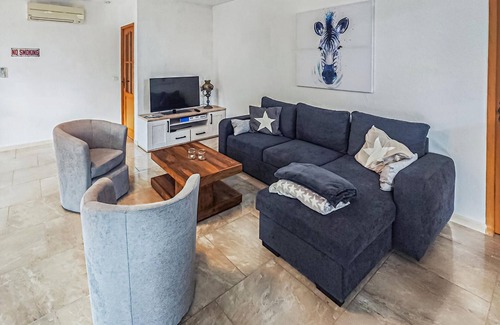 Pouzols-Minervois House | Pet friendly home in Pouzols-Minervois