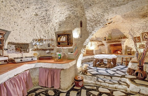 Fasnia House | Pet-Friendly Holiday Home Casas Cueva Alfer 1 with Sea View, Garden & Wi-Fi