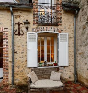 Villemer House | Petite maison de charme proche de Fontainebleau