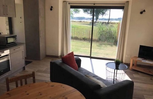 Locoal-Mendon House | Petite Maison Piscine et Vue sur la mer - Grange EST