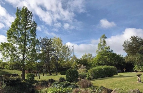 Kettering House | Pets allowed