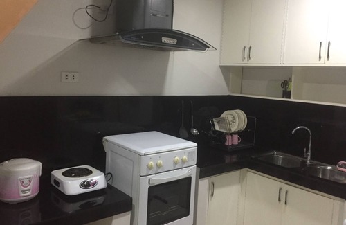 Angeles City House | 8 mins Clark International Airport.Timog Park Homes Transient House