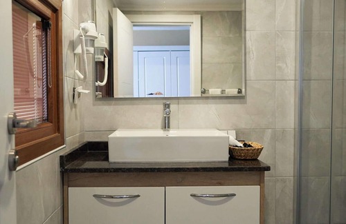 Sile Hotel | Phellos Suites