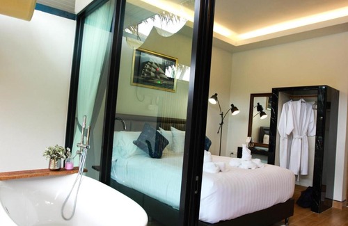 Ban Pa Yang House | Phetrapoolvilla (เภตราพูลวิลล่า)