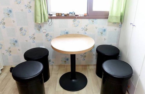 Yongsan-gu House | PhotoPark 2nd floor in Yongsan