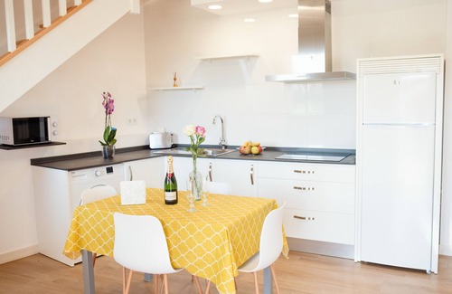 Ampuero Apartment | Pico El Hayal - Apar located in a rural setting with 2 bedrooms, kitchen, living room and bathroom