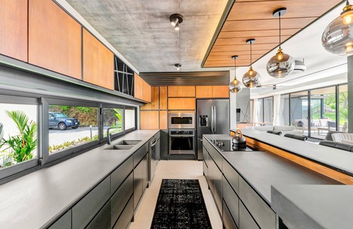 Panama Beach Villa | Picture-Perfect Ocean-View Villa – Ideal for Families & Relaxation