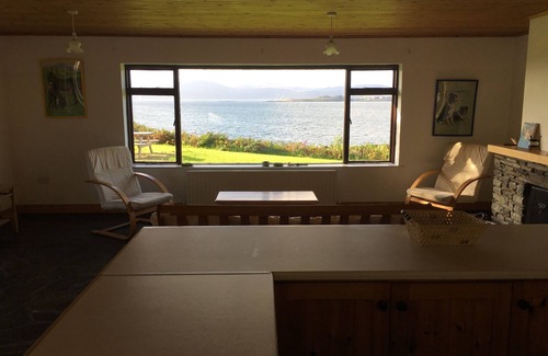 Durrus House | Picturesque, Cozy Stay on Bantry Bay, Access to Private Beach