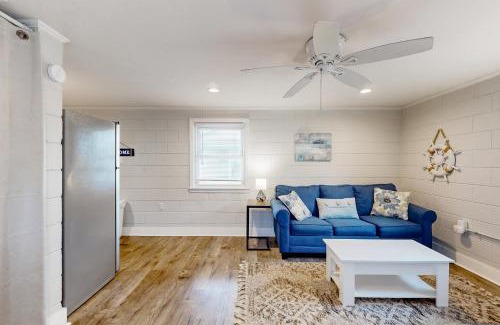 Kure Beach Apartment | Pier View Cottage Unit 5