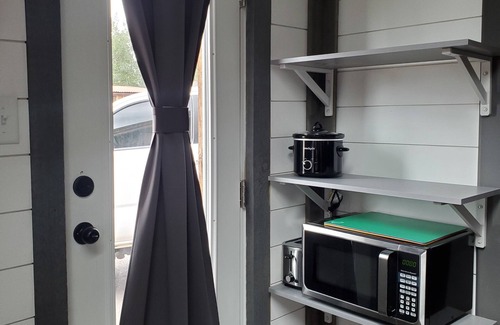 Woodland Park House | Pikes Peak Views: One Block to Downtown