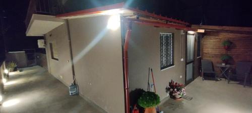 Markopoulon Apartment | Pikinas Studios near ATH airport