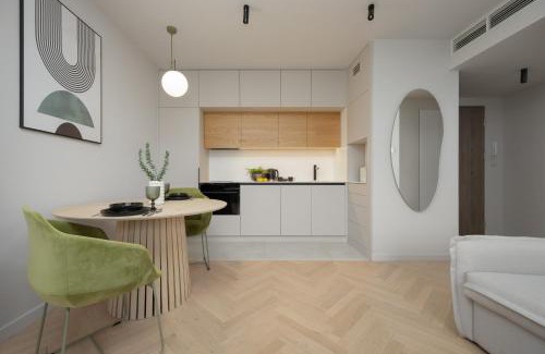 Ursynow Apartment | Pileckiego Air-Conditioned Apartments with Parking & Balcony by Noclegi Renters