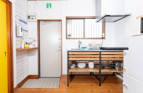 Koshigoe Apartment | Pine Tree