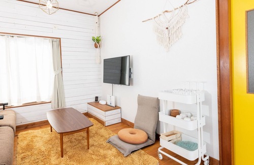 Koshigoe Apartment | Pine Tree