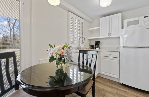 Ogunquit Cottage | Pink Blossom Family Resort