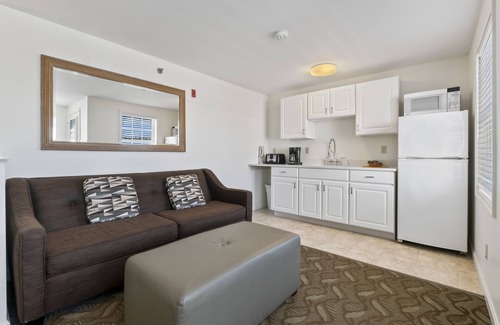 Ogunquit Cottage | Pink Blossom Family Resort