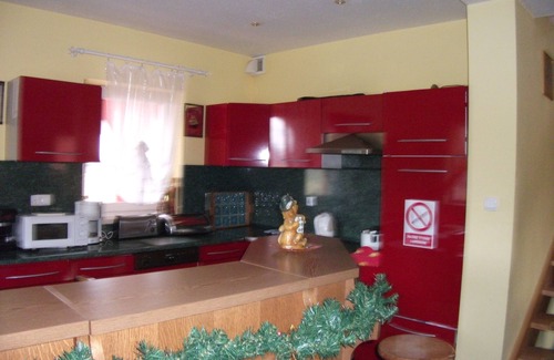 Nowe Warpno House | Pink holiday house 10 pers. between lagoon and heather in the bird sanctuary