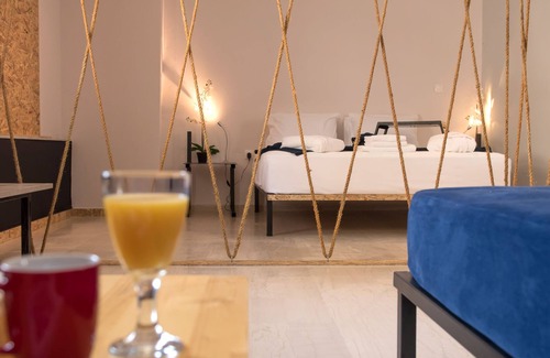 Piraeus House | Piraeus Premium Suites
