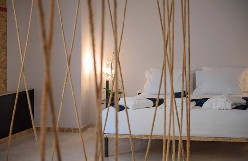 Piraeus House | Piraeus Premium Suites