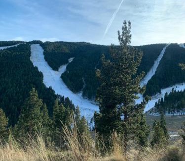 La Coma I la Pedra Apartment | Piso en el port del comte