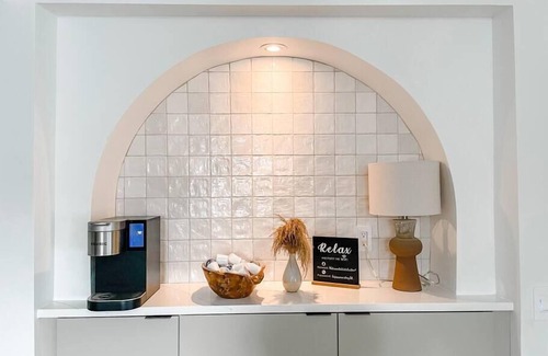 Pittsford House | Pittsford Village 5Br. Beauty