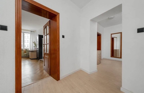 Stare Miasto Apartment | Pl. Legionów 14 | Spacious Apartment | Remote Work