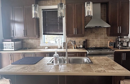 Saint-Bruno-de-Montarville House | Place to stay in St Bruno