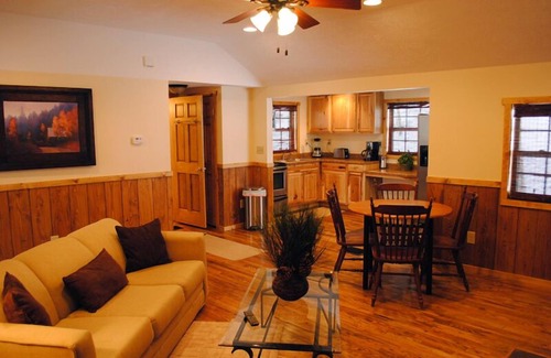 Ohiopyle Cabin | Place in the Pines | 1BR,1BA,Hot Tub,Fireplace
