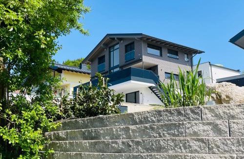 Faistenau Apartment | place2be - with infinity pool