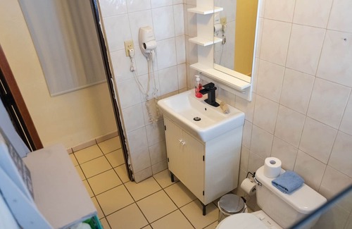 Hipodromo Apartment | Placita of Santurce apt for 6 w/parking