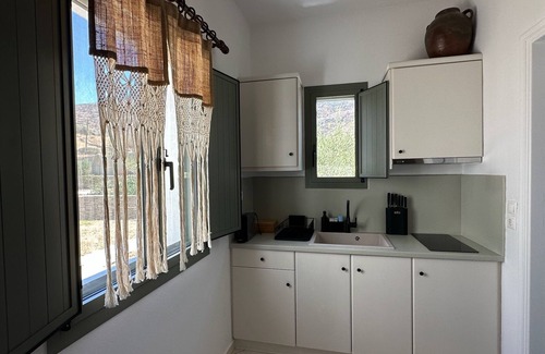 Ormos Korthiou Apartment | Plaka Studio