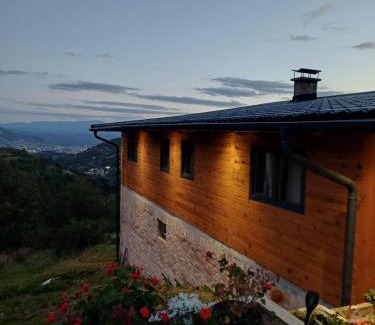 Sarajevo Canton Ski Chalet | Planinska kuća SAMAK