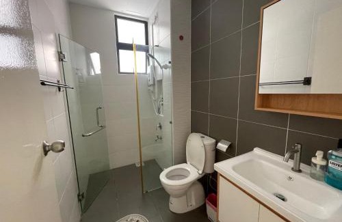 Taman Tampoi Indah Apartment | Platino Comfort Suite