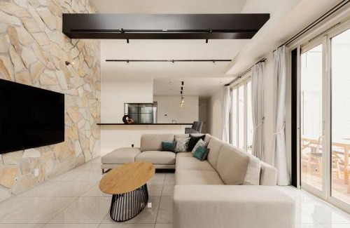 Ichinomiya Villa | Play Stay 一宮 サウナ BBQ 広々ガーデン