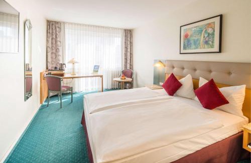 Ditzingen Hotel | PLAZA INN Blankenburg Ditzingen, Sure Hotel Collection