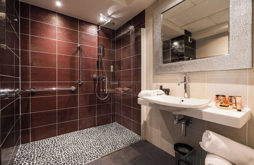 Sarlat-la-Caneda Historic Center Hotel | Plaza Madeleine Hotel & Spa