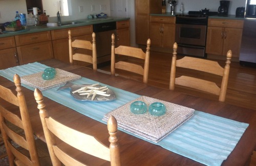 Newbury House | Plum Island Beach Haven W/Modern Updates and ocean views