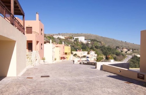 Exopoli House | Plum Tree - Exceptional view with pool access