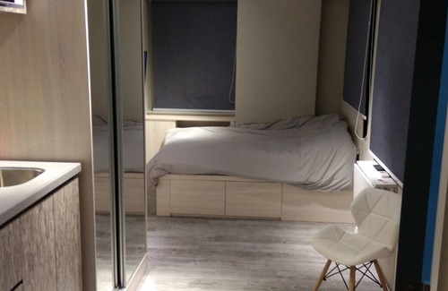 Sheung Wan Apartment | Po Thai Luxury Studio *3D-A