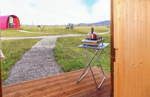 Trefnant Cottage | POD 2, pet friendly, country holiday cottage in St Asaph