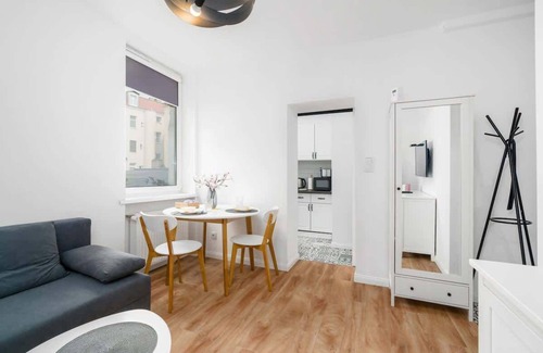 Grunwald Apartment | Pod Herkulesami 27B | Stylish studio | Parking
