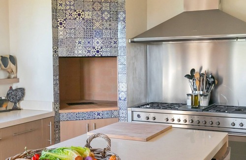 Pescia Fiorentina Villa | Podere in collina con piscina - By LinkHouses