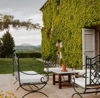 San Casciano dei Bagni Villa | Podere la Piscina acqua calda RestArt