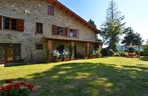 Montegrossi House | Podere Montelucci in Gaiole In Chianti
