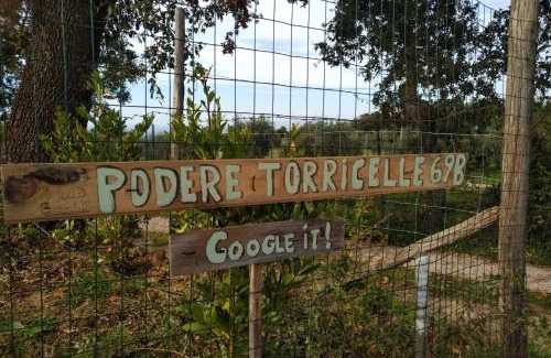 Pancole Villa | PODERE TORRICELLE 69B Pancole Gr, seaview infinity pool, jacuzzi, sauna, exclusive villa with 2 bedrooms for 4 - If you total 5 or 6 people there is an independent suite in main villa with private ensuite bathroom, kitchenette and garden dining area