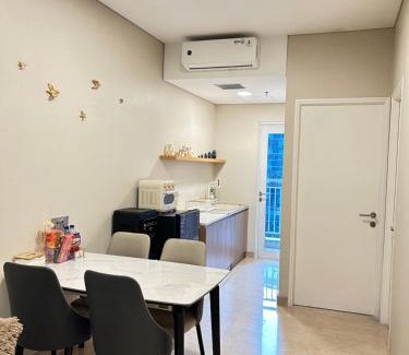 Kesawan Apartment | Podomoro Delipark Apartemen Cozystay Lincoln Tower 2BR Medan